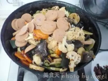Make Spicy pot step 7