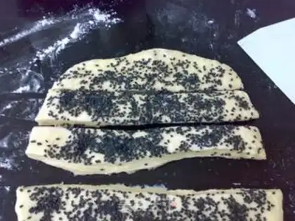 Make Twisted sesame toast step 8