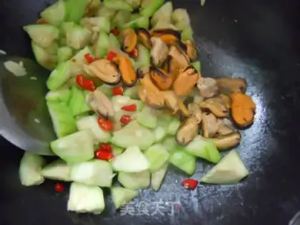 Make The silkmelon fried the rainbow step 5