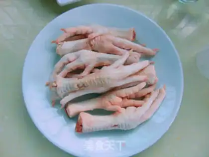 Make Spicy chicken claws step 0