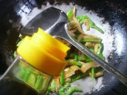 Make Pyramid radish step 6