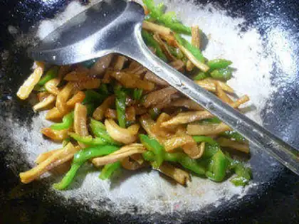 Make Pyramid radish step 10