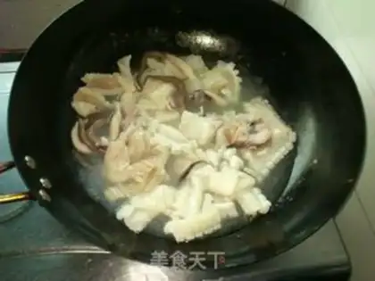 Make Onions blow up squid step 1