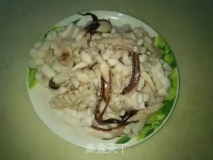 Make Onions blow up squid step 2