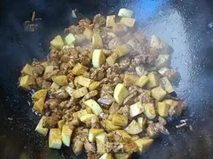 Make White meat for noodles step 7