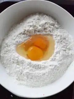 Make Egghand noodles step 2