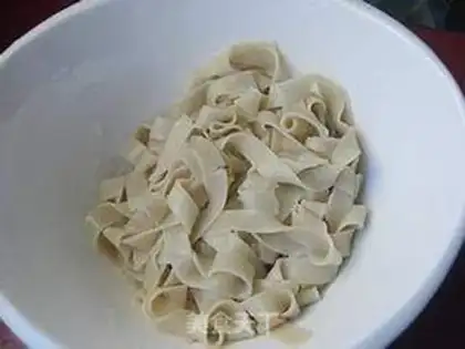 Make White meat for noodles step 11