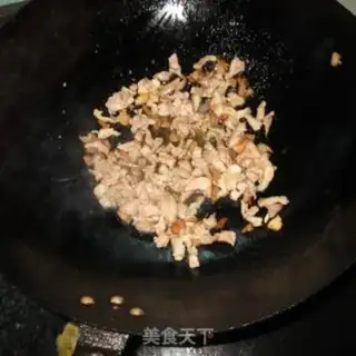 Make radish and fried meat step 3