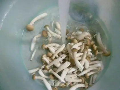 Make Crab fungus soup step 3