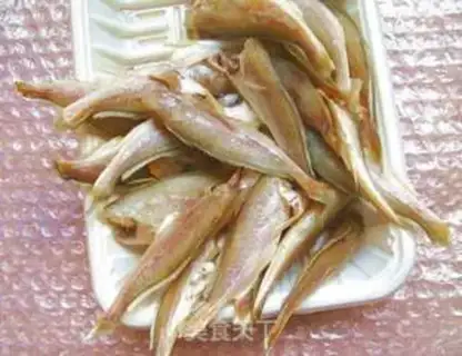 Make Fried yellowfish step 0