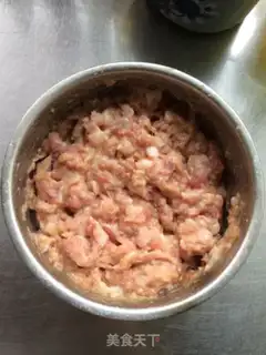 Make Shrimp with cabbage step 1
