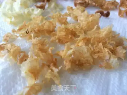 Make Red mackerel and garlic step 1