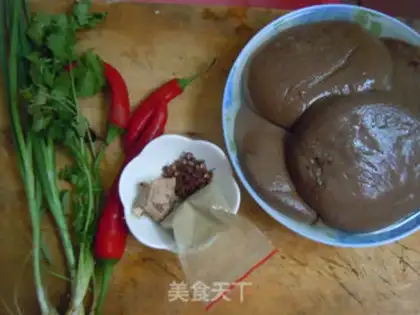 Make Spicy duck blood step 0