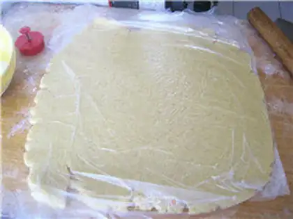 Make A fragrance cookie step 4