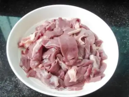 Make Piper peppers and pig hearts step 2