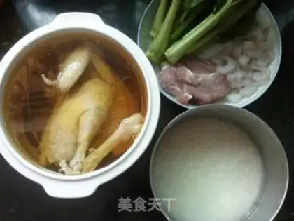Make Porridge with fresh soup step 0