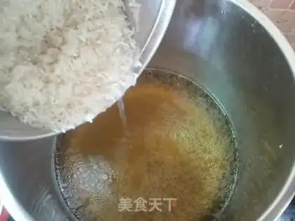 Make Porridge with fresh soup step 1