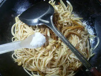Make Gold needles and mushrooms step 9