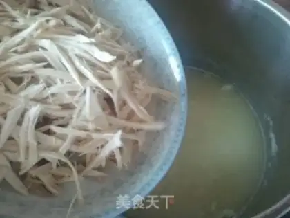 Make Porridge with fresh soup step 6