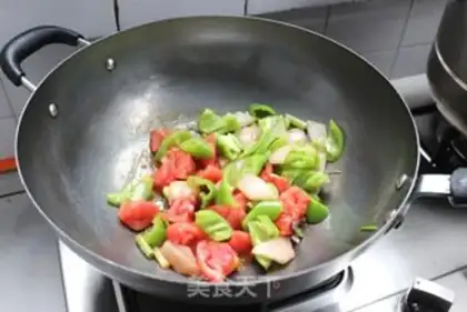 Make Pepper fried tomatoes step 5