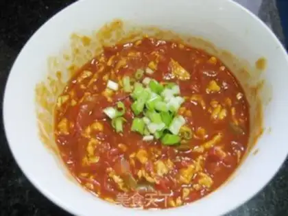Make Dry tomato egg noodles step 5