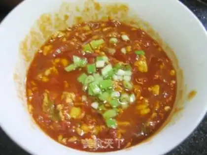 Make Dry tomato egg noodles step 7