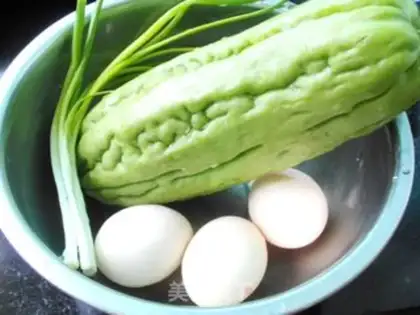 Make Eggs and guacamole step 0