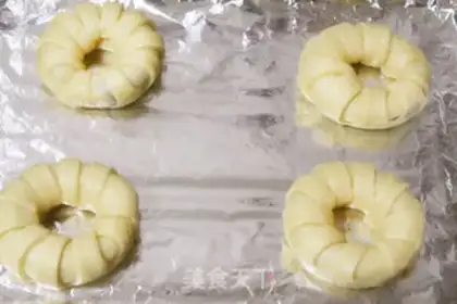Make Flower bread step 9