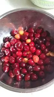 Make Cherry sauce step 1