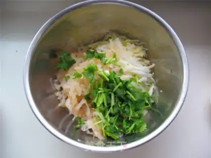 Make Scrambled cabbage step 3