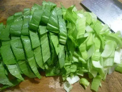 Make Egg and green noodles step 2