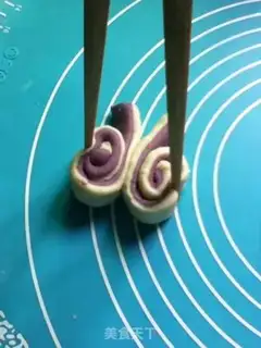 Make Double butterflies step 5