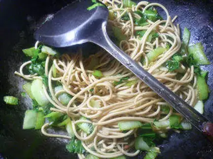 Make Egg and green noodles step 12
