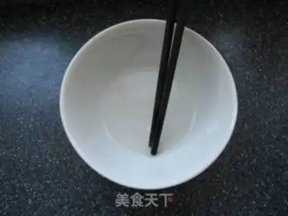 Make A field sushi roll step 4