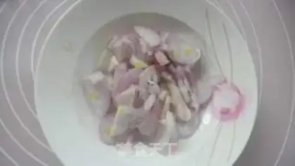 Make Red onion sauce step 2