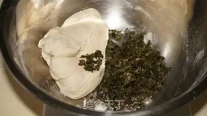 Make Onion soda cookies step 1