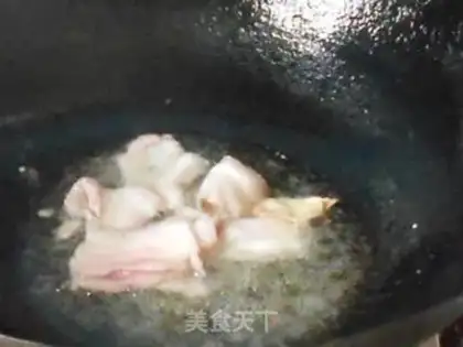 Make Potato stew with beans and pork step 1