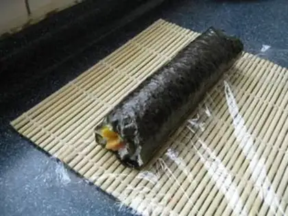 Make A field sushi roll step 17