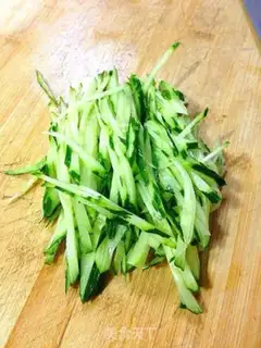 Make Spicy noodles step 2