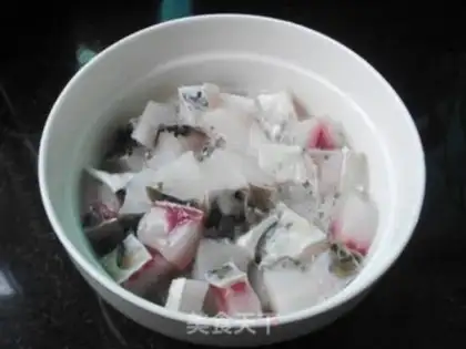 Make Three-coloured fish step 1