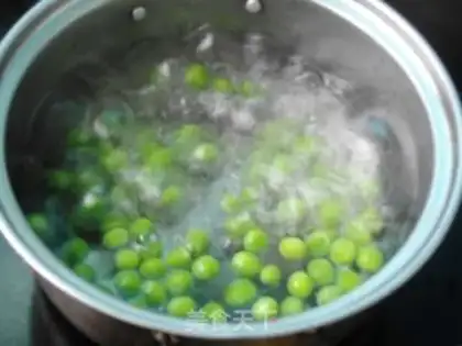 Make Three-coloured fish step 2