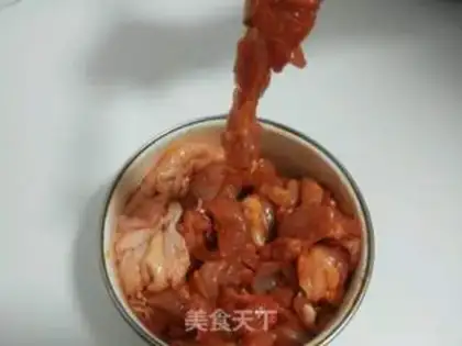 Make Old Beijing chicken roll step 0