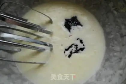 Make Blueberry ice cream step 3
