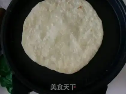 Make Old Beijing chicken roll step 4