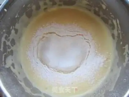 Make Egg yolk pie step 6