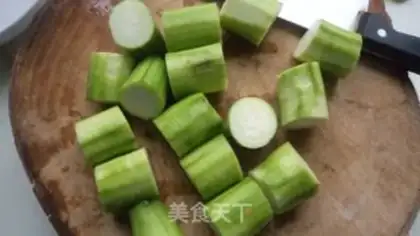 Make Garlic melon step 1
