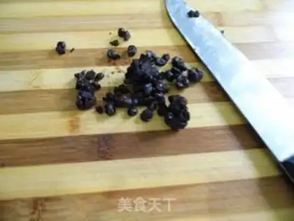 Make Pyramid bean crotch step 2