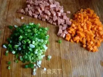 Make Gold and silver egg fried rice step 0
