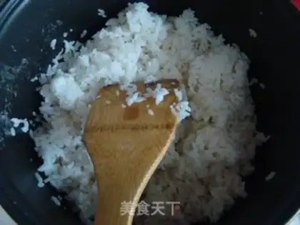 Make Gold and silver egg fried rice step 1