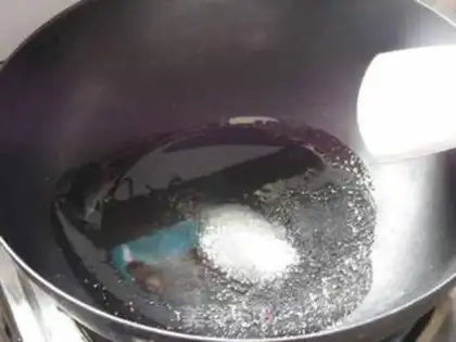 Make Five fragrances of pig heart step 3